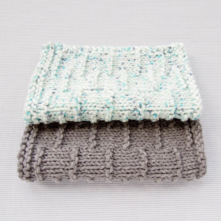 Dashed Stripe Knitted Facecloth